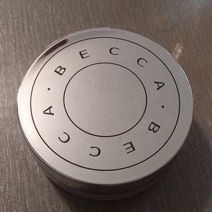 Becca  Hydro Mist powder